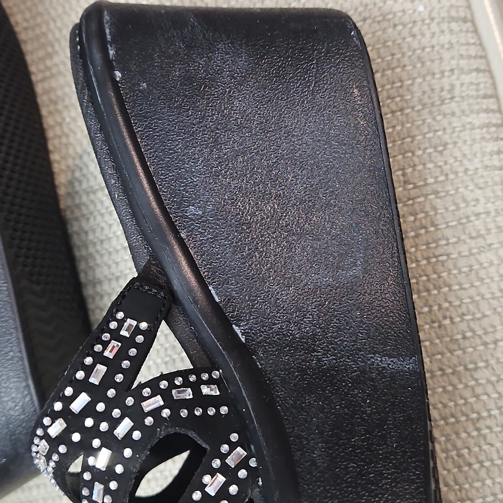 Skechers Black Wedge Slide Sandals Rhinestone Accents Women's 11 Black - Picture 10 of 15